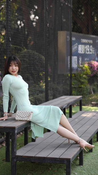 地下偶像红毛和蓝毛第1季免费观看